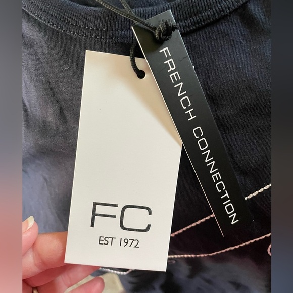 NWT men’s French Connection Skateboard Embroidery Tee sz M - Picture 4 of 6